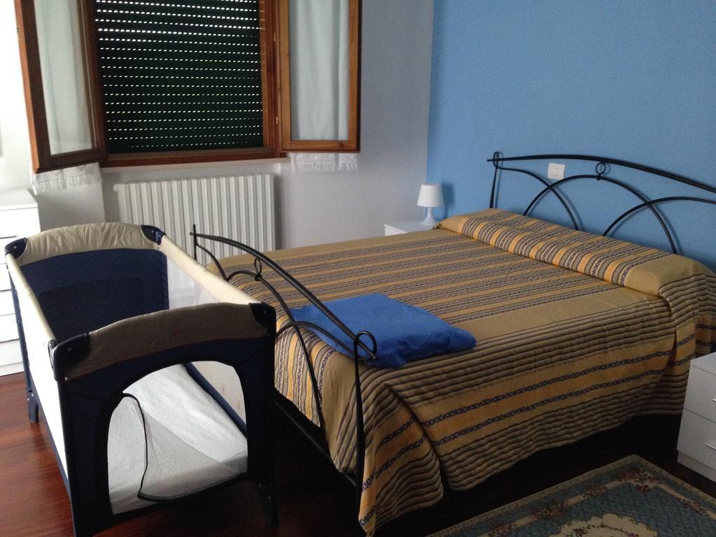 B&B San Bartolo Pesaro Chambre photo